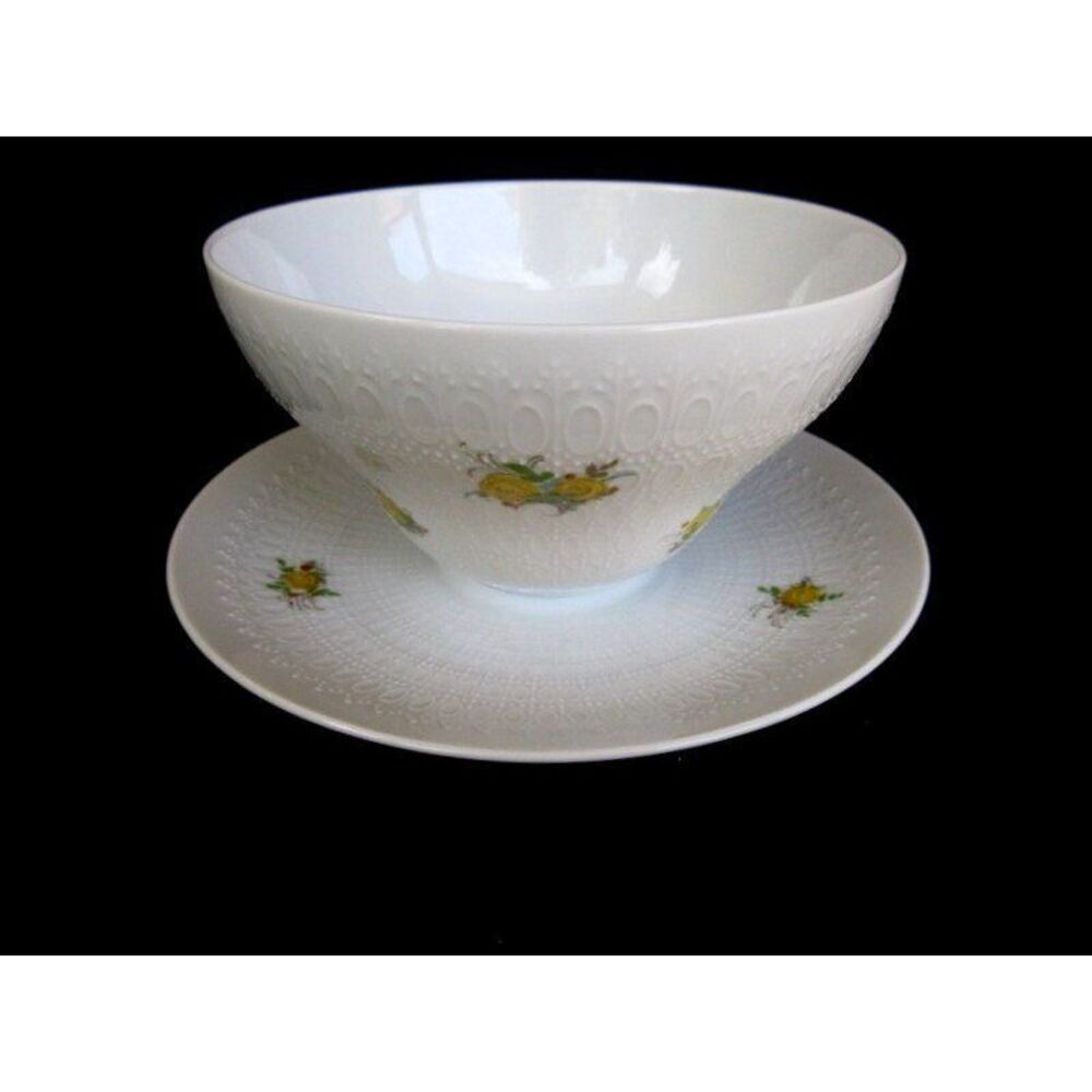 Rosenthal Harmony Romance Gravy/Underplate White Yellow Roses‎ Embossed Ovals